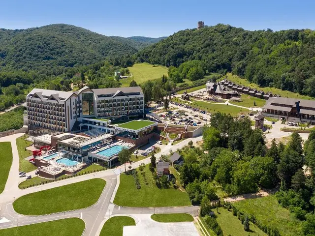 Mã¶venpick Resort And Spa Fruske Terme
