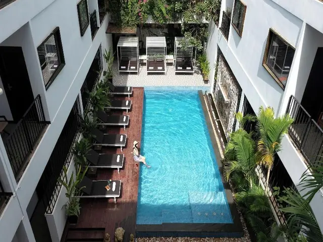 The Calm Oasis