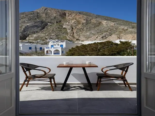 Mountain And Sea Suites