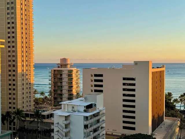 Newly Innovated Oceanview Beach Condo Sauna Po