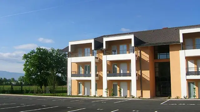 Residhome Geneve Prevessin le Carre D'Or