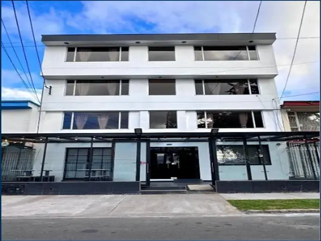 Hotel Embajada 44