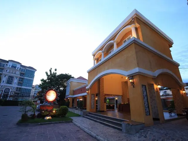Grand Smile Wellness Resort