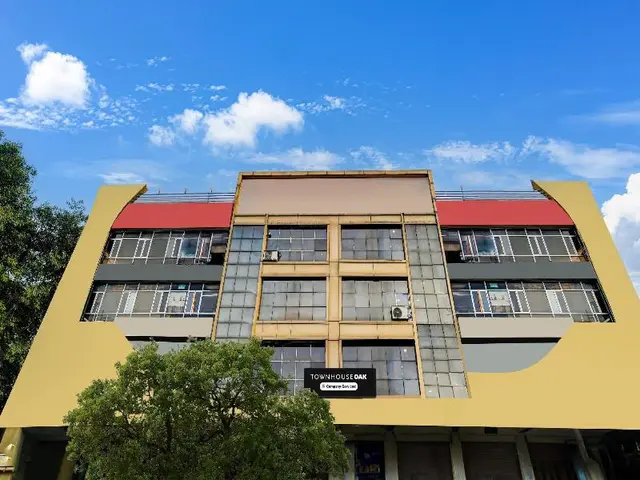 Super Townhouse Oak Ptc Indore Junction