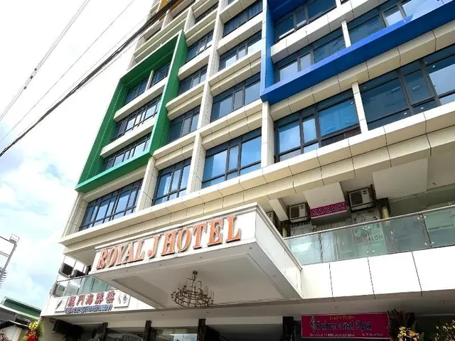 Royal J Hotel