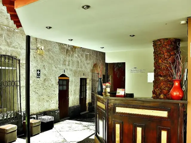 Montecristohotel