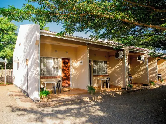 Mosi O Tunya Executive Lodge