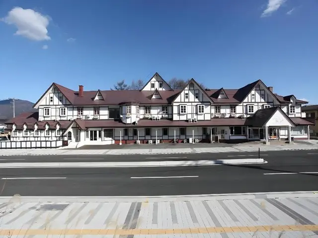 Hotel Camelot