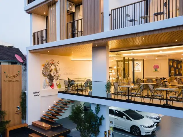 The Brillianest Gallery Hotel Hatyai