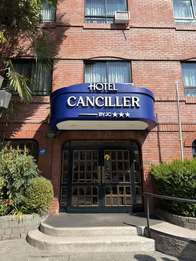 Hotel Canciller ex Hotel Presidente