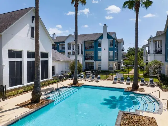 Landing Apartments West Houston