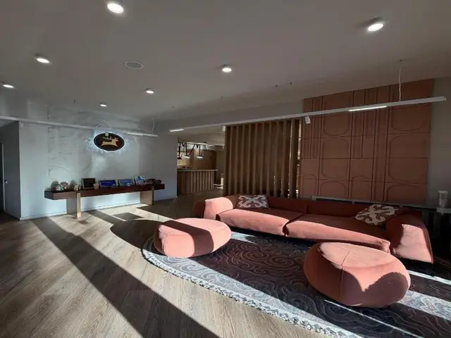 Bugu Hotel