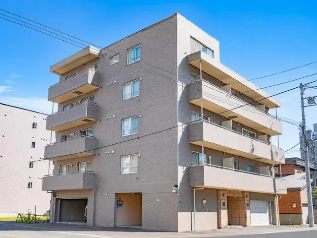 Sapporo Residential Juno