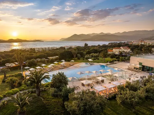 Valamar Lacroma Hotel 4*