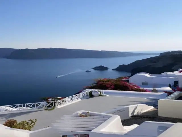 Oia Memories Suites