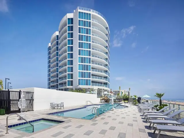 Max Beach Resort