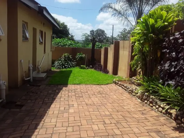 Vuya Nathi Bed Breakfast