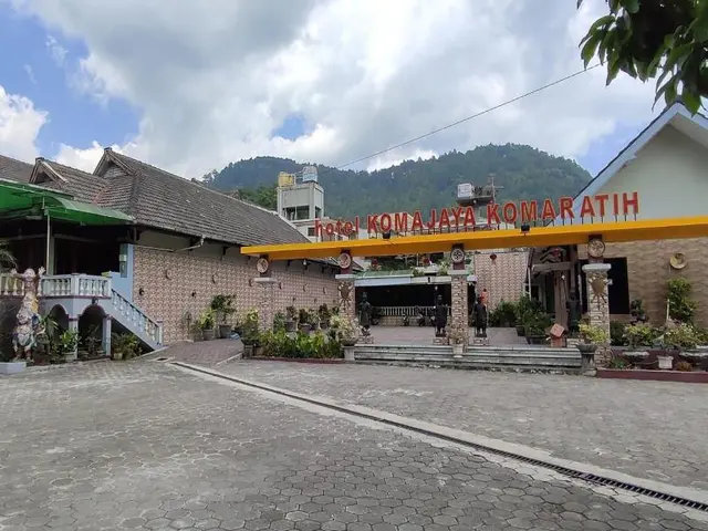 Komajaya Komaratih Hotel