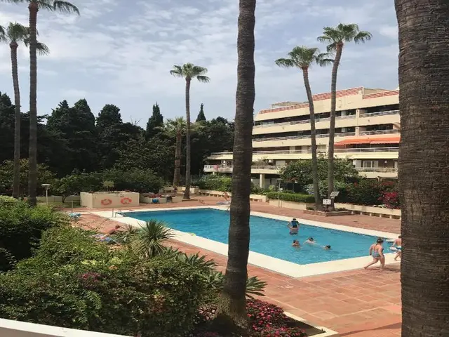 Marbella Skol