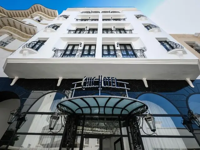 Chic Hotel