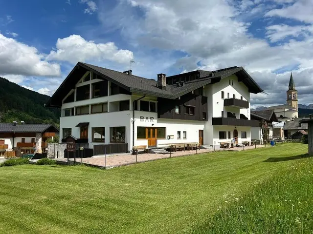 Hotel D'la Varda