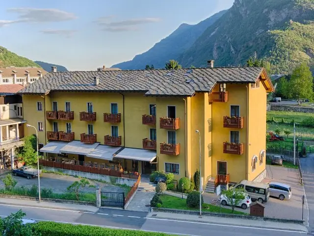 Crabun Hotel