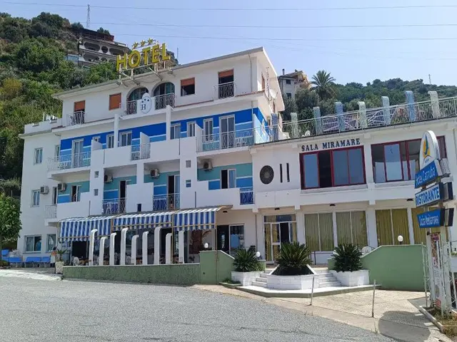 Hotel La Carruba