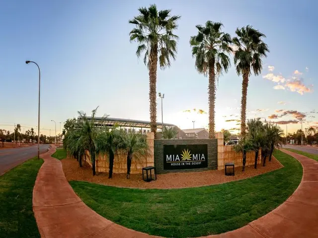 Mia Mia House In The Desert