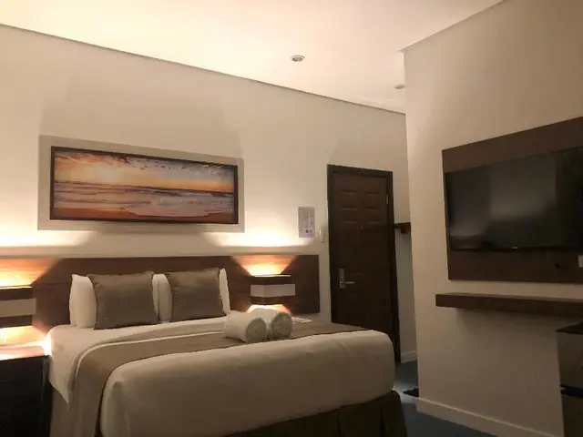 Seacliff Suites Hotel And Resort