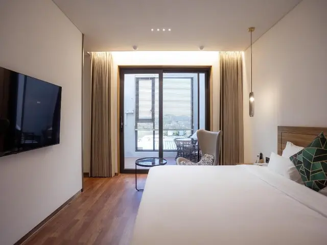 Luel Hotel