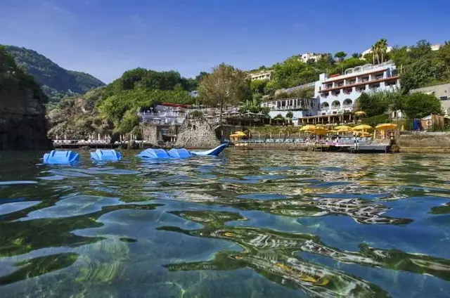 Strand Hotel Delfini