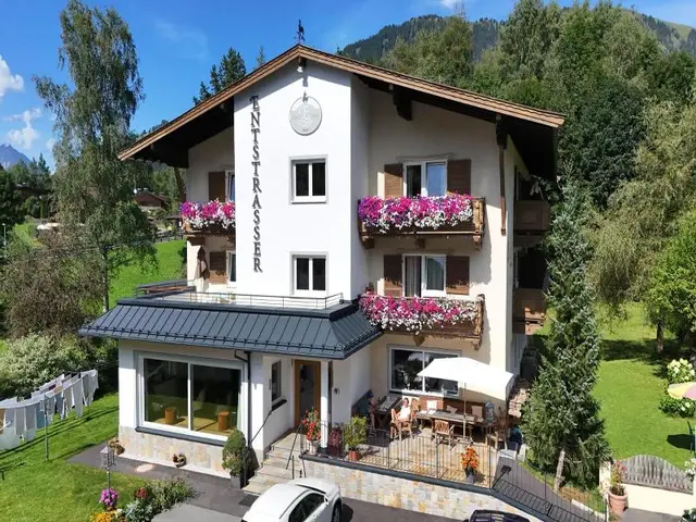 Hotel Garni Entstrasser