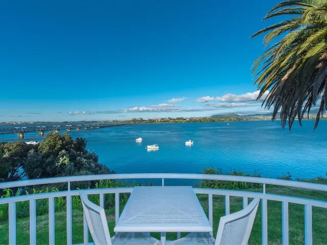The Tauranga On The Waterfront