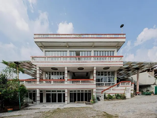 Urbanview Resort Botol Cisarua Puncak Bogor