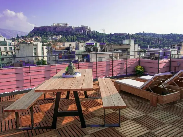 Central Stay Athens Psyri