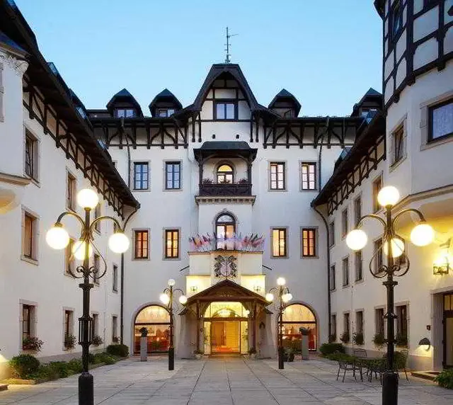 Chateau Monty SPA Resort