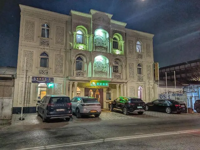 Moji Hotel