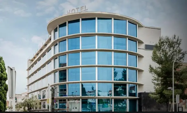 Dorma Cunit Suites & SPA