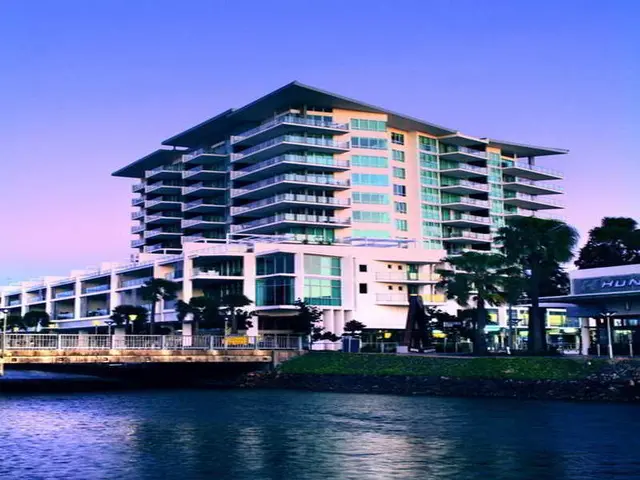 M1 Resort