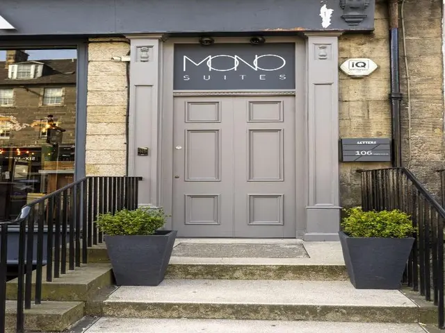 Mono Suites New Town