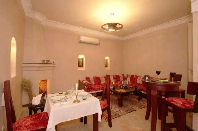 Riad Litzy
