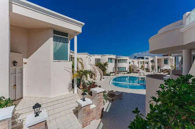 Flamingo suite boutique hotel
