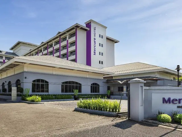 Mercure Yangon Kaba Aye