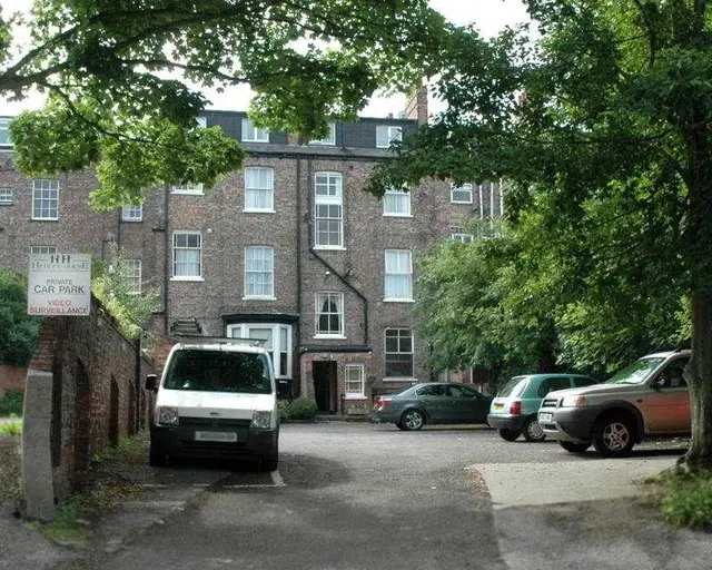 Hedley House Hotel