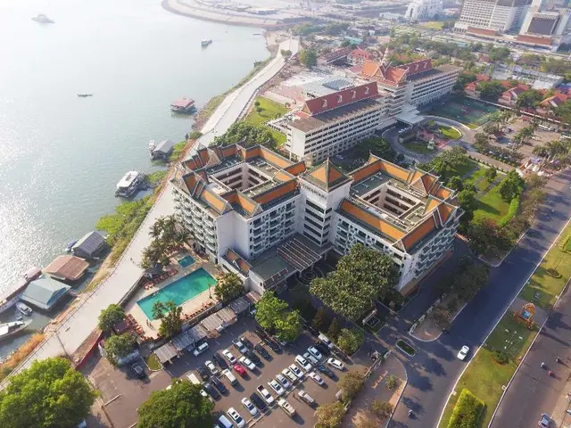 Himawari Hotel Apartments