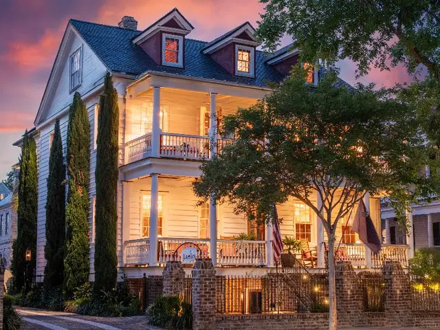 The Charlestonian