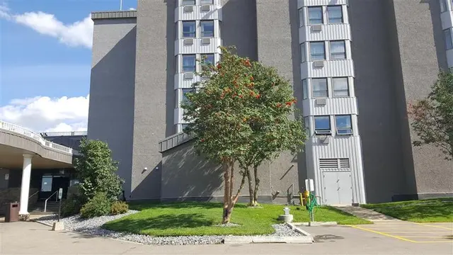 Radisson Hotel & Conference Centre West Edmonton