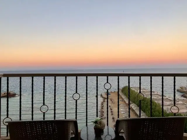 Moon Beach Resort