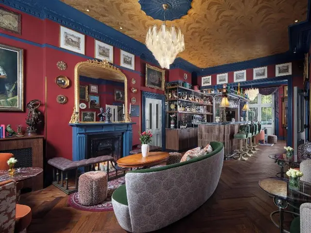 Bertrand S Townhouse
