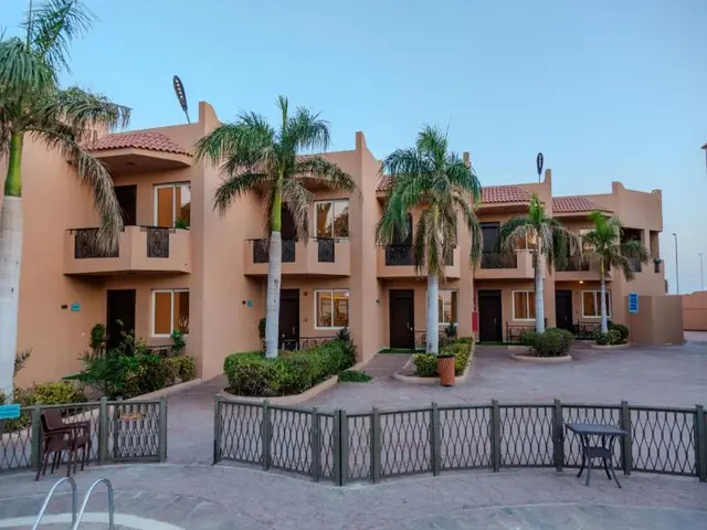 Alahlam Chalets For Holiday Homes